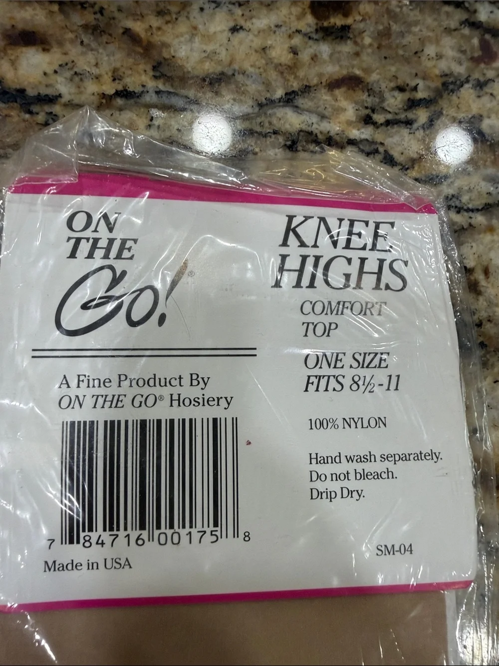 Vintage On The Go! Knee Highs - Nude/Oatmeal